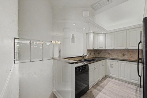 Condo in Clearwater, Florida, 3 bedrooms  № 2196443 - photo 8