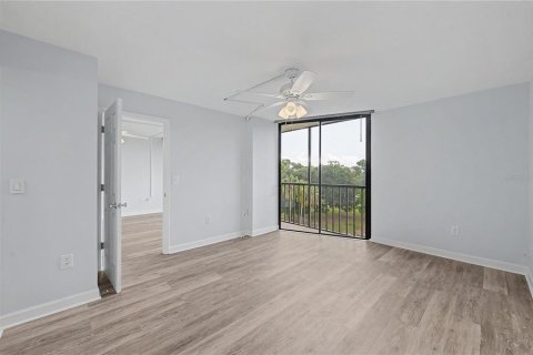 Condo in Clearwater, Florida, 3 bedrooms  № 2196443 - photo 20