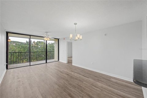 Condo in Clearwater, Florida, 3 bedrooms  № 2196443 - photo 13