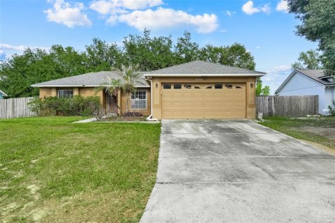 Casa en Clermont, Florida 3 dormitorios, 120.4 m2 № 2106919