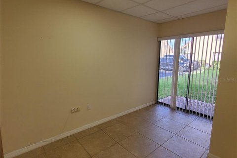 Immobilier commercial à louer à Sarasota, Floride: 96.34 m2 № 2402867 - photo 6