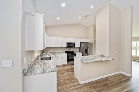 Купить виллу или дом в Даннеллон, Флорида 3 комнаты, 164.07м2, № 1747098 - фото 25