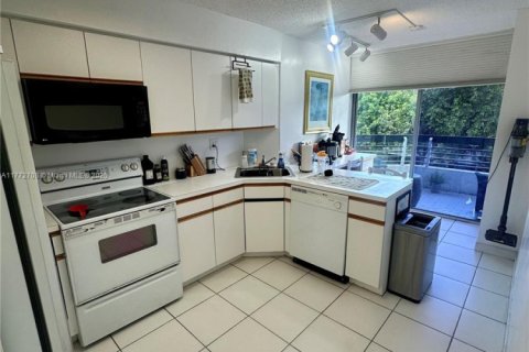 Купить кондоминиум в Авентура, Флорида 2 спальни, 126.81м2, № 1692427 - фото 7