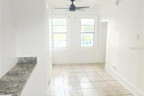 Appartement à louer à Winter Haven, Floride: 1 chambre, 55.74 m2 № 2388712 - photo 11