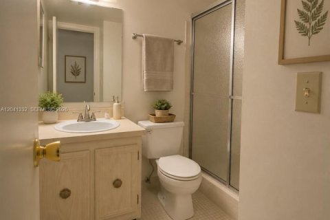Condo in Delray Beach, Florida, 2 bedrooms № 2185466 - photo 19