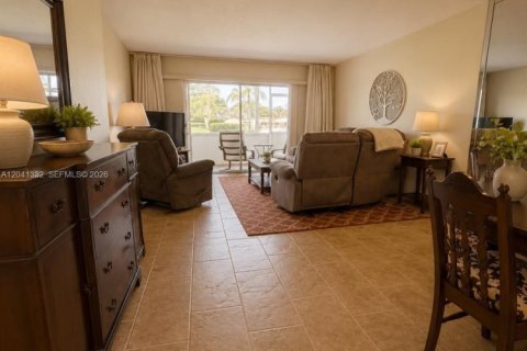 Condo in Delray Beach, Florida, 2 bedrooms № 2185466 - photo 3