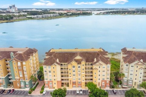 Condo in Orlando, Florida, 2 bedrooms № 2107740 - photo 25