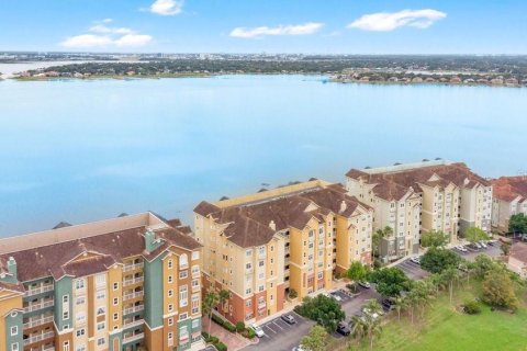 Condo in Orlando, Florida, 2 bedrooms № 2107740 - photo 26