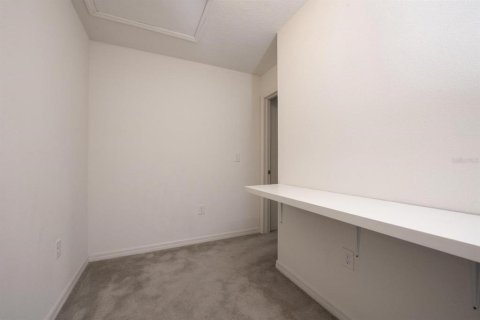 Townhouse in Windermere, Florida 3 bedrooms, 185.53 sq.m. № 1213253 - photo 26