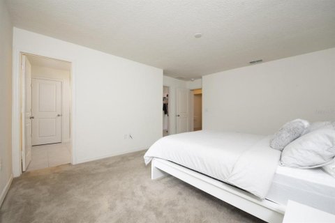 Townhouse in Windermere, Florida 3 bedrooms, 185.53 sq.m. № 1213253 - photo 30