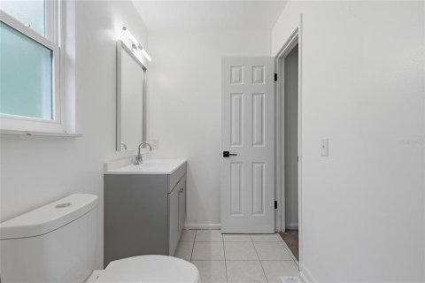 Immobilier commercial à vendre à Gainesville, Floride: 4 chambres, 167.22 m2 № 2383657 - photo 11