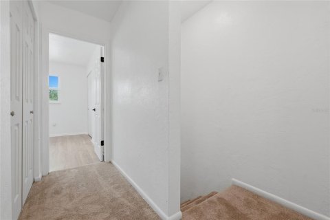 Immobilier commercial à vendre à Gainesville, Floride: 4 chambres, 167.22 m2 № 2383657 - photo 8
