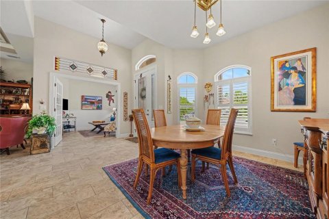 Villa ou maison à vendre à New Smyrna Beach, Floride: 3 chambres, 213.58 m2 № 2347959 - photo 9