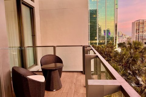 Copropriété à vendre à Miami, Floride: 1 chambre, 82.03 m2 № 2185942 - photo 22