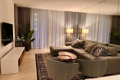 Copropriété à vendre à Miami, Floride: 1 chambre, 82.03 m2 № 2185942 - photo 12
