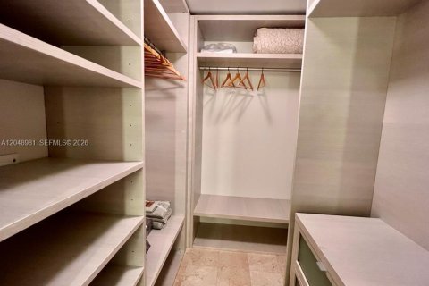 Copropriété à vendre à Miami, Floride: 1 chambre, 82.03 m2 № 2185942 - photo 20