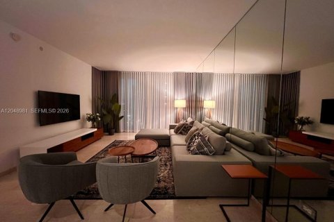 Copropriété à vendre à Miami, Floride: 1 chambre, 82.03 m2 № 2185942 - photo 7