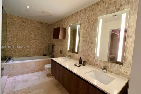 Copropriété à vendre à Miami, Floride: 1 chambre, 82.03 m2 № 2185942 - photo 18
