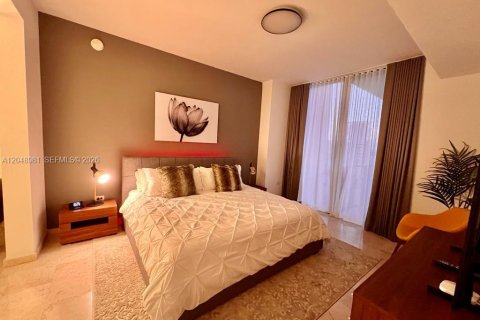 Copropriété à vendre à Miami, Floride: 1 chambre, 82.03 m2 № 2185942 - photo 17