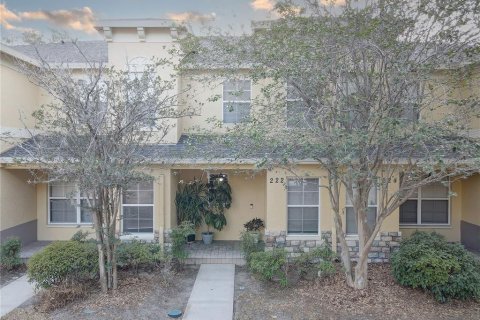 Adosado en venta en Valrico, Florida, 2 dormitorios, 144.93 m2 № 1718542 - foto 1