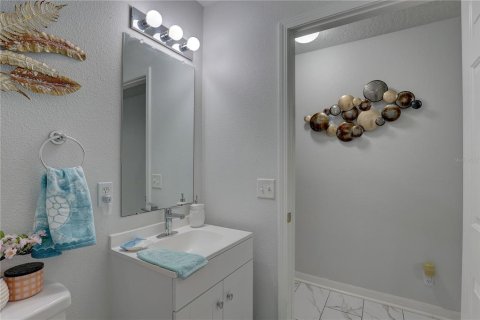 Adosado en venta en Valrico, Florida, 2 dormitorios, 144.93 m2 № 1718542 - foto 29