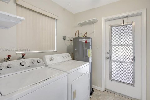 Снять в аренду виллу или дом в Плантация, Флорида 3 спальни, 182.65м2, № 1954977 - фото 30