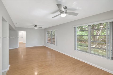 Снять в аренду виллу или дом в Плантация, Флорида 3 спальни, 182.65м2, № 1954977 - фото 10