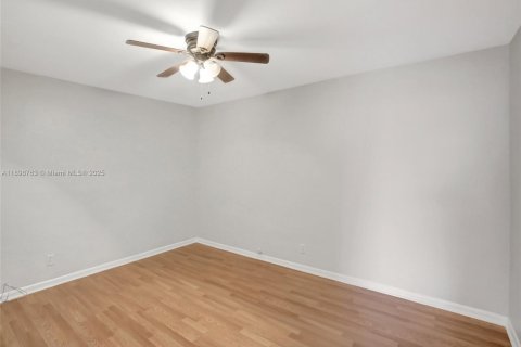 Снять в аренду виллу или дом в Плантация, Флорида 3 спальни, 182.65м2, № 1954977 - фото 21