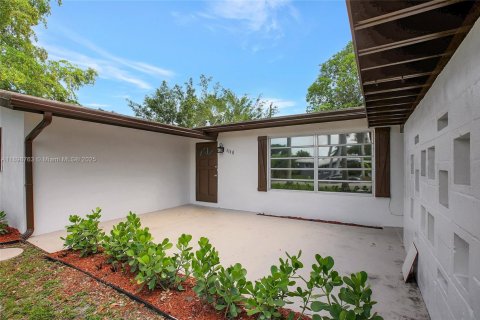 Снять в аренду виллу или дом в Плантация, Флорида 3 спальни, 182.65м2, № 1954977 - фото 3