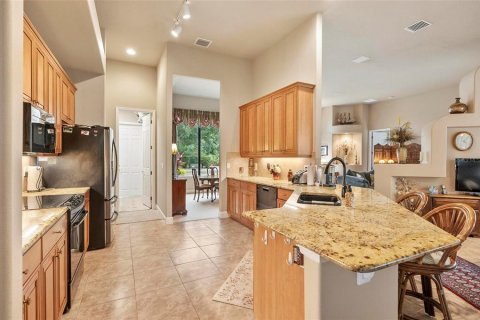 House in Palm Coast, Florida 4 bedrooms, 244.61 sq.m. № 1827839 - photo 13