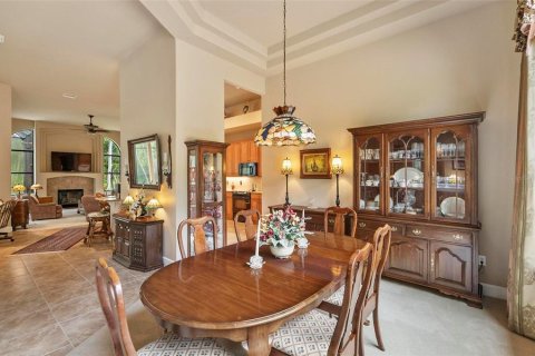 House in Palm Coast, Florida 4 bedrooms, 244.61 sq.m. № 1827839 - photo 11
