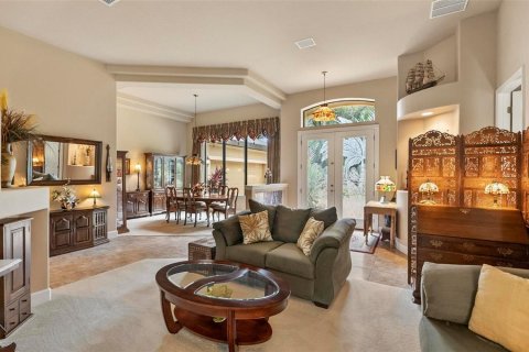House in Palm Coast, Florida 4 bedrooms, 244.61 sq.m. № 1827839 - photo 7
