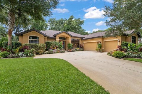 House in Palm Coast, Florida 4 bedrooms, 244.61 sq.m. № 1827839 - photo 1