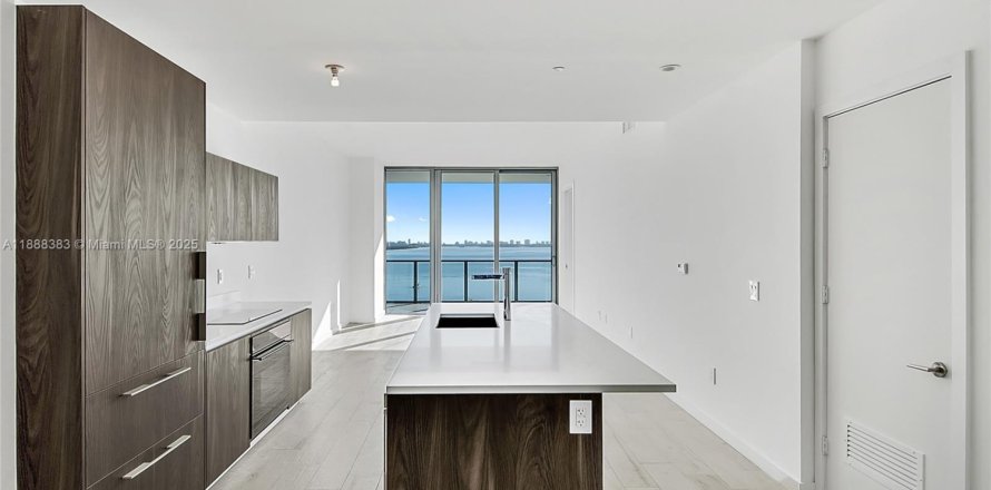 Condo à Miami, Floride, 2 chambres  № 2015503
