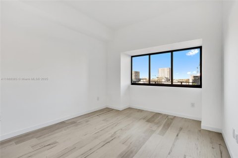 Copropriété à vendre à Miami, Floride: 2 chambres, 110.18 m2 № 2015503 - photo 19