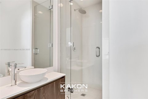 Copropriété à vendre à Miami, Floride: 2 chambres, 110.18 m2 № 2015503 - photo 18
