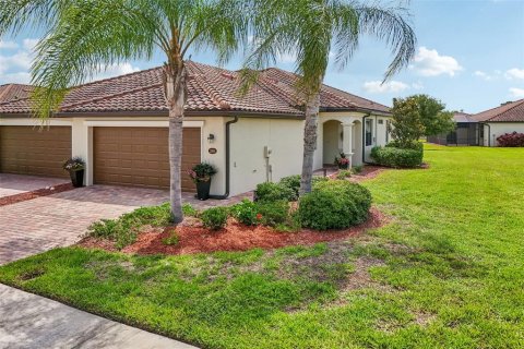 Casa en Venice, Florida 2 dormitorios, 145.67 m2 № 2152242