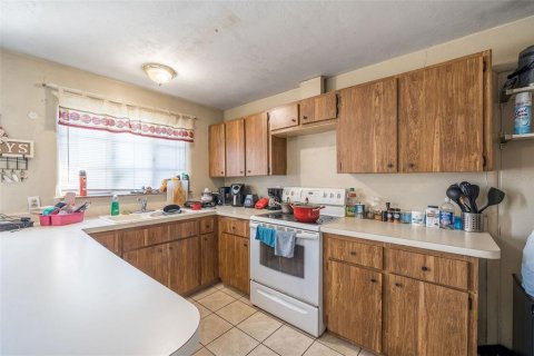 Propiedad comercial en venta en Tavares, Florida, 5 dormitorios, 236.81 m2 № 2131835 - foto 28