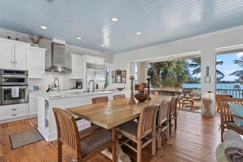 Casa en venta en Longboat Key, Florida, 4 dormitorios, 252.79 m2 № 2223289 - foto 17