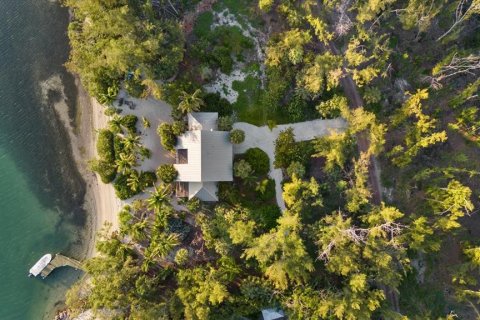 Casa en venta en Longboat Key, Florida, 4 dormitorios, 252.79 m2 № 2223289 - foto 10
