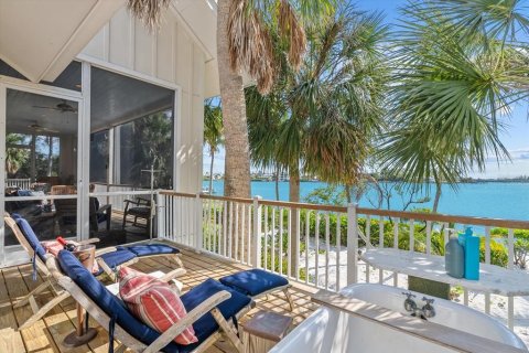 Casa en venta en Longboat Key, Florida, 4 dormitorios, 252.79 m2 № 2223289 - foto 7