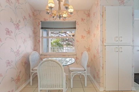 Copropriété à louer à Bradenton, Floride: 2 chambres, 105.35 m2 № 2152095 - photo 6