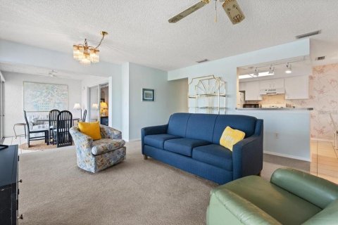 Copropriété à louer à Bradenton, Floride: 2 chambres, 105.35 m2 № 2152095 - photo 11