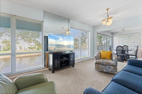 Copropriété à louer à Bradenton, Floride: 2 chambres, 105.35 m2 № 2152095 - photo 14