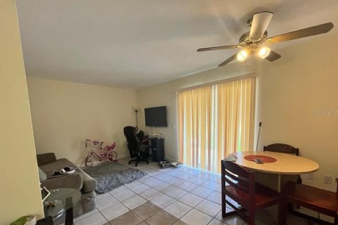 Condo in Orlando, Florida, 2 bedrooms № 1553673 - photo 3