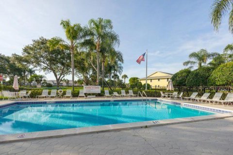 Condominio en alquiler en Jupiter, Florida, 2 dormitorios, 109.44 m2 № 1177438 - foto 1