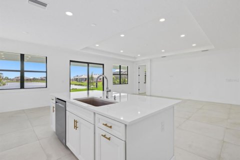 Casa en venta en Venice, Florida, 5 dormitorios, 296.82 m2 № 1898731 - foto 7