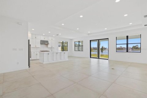 Casa en venta en Venice, Florida, 5 dormitorios, 296.82 m2 № 1898731 - foto 11