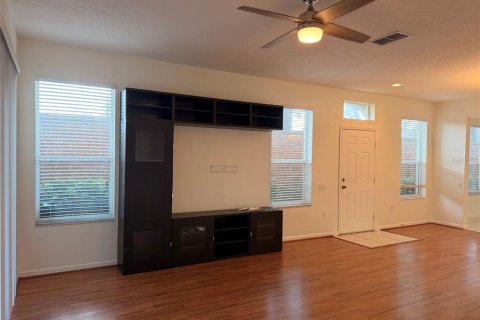 Townhouse in Winter Park, Florida 3 bedrooms, 151.24 sq.m. № 2222551 - photo 5