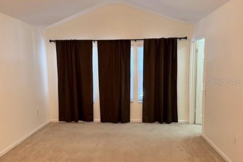 Townhouse in Winter Park, Florida 3 bedrooms, 151.24 sq.m. № 2222551 - photo 24